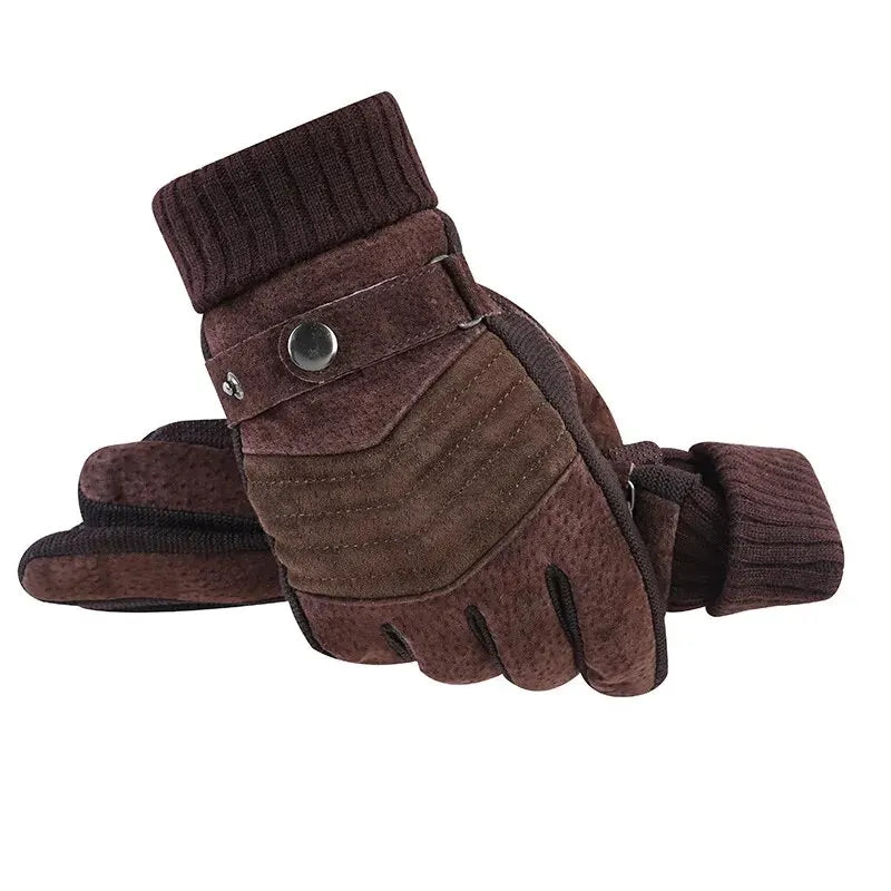 Men's winter leather gloves for cycling and motorcycling.